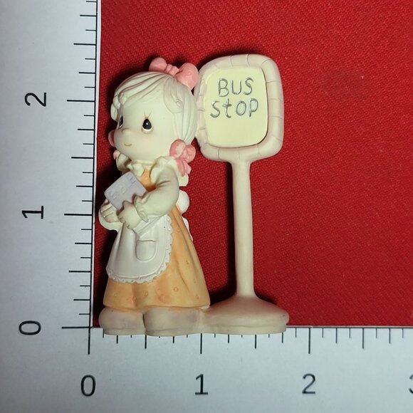 Precious Moments Village Collection Sunday Morning Church Service 1994 - Picture 8 of 15